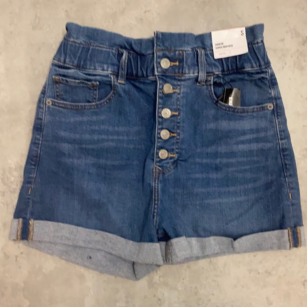 Express Short